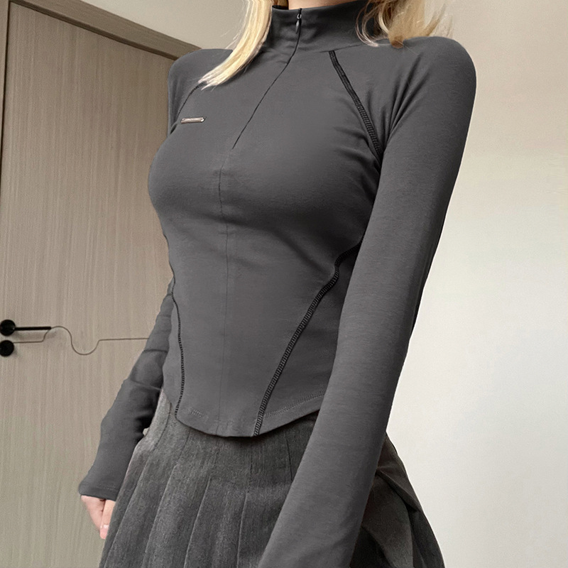 Baharatlı Kız Kısa Fermuarlı Y - T Shirt Tight Fit incelemesi ve fiyatı